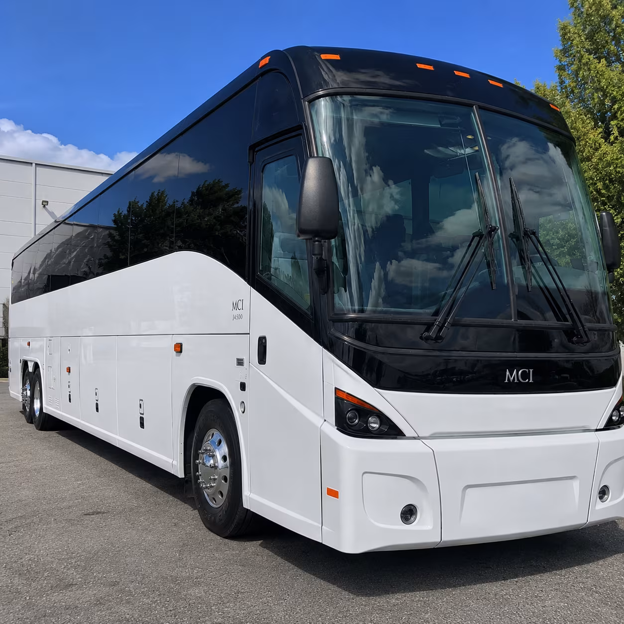 charter buses for guests flying into mco or mlb