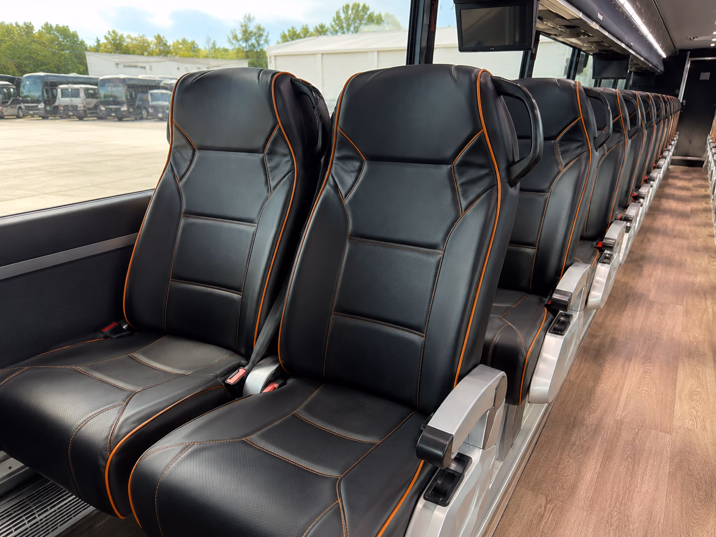 shuttle buses between palm bay hotels and wedding venues